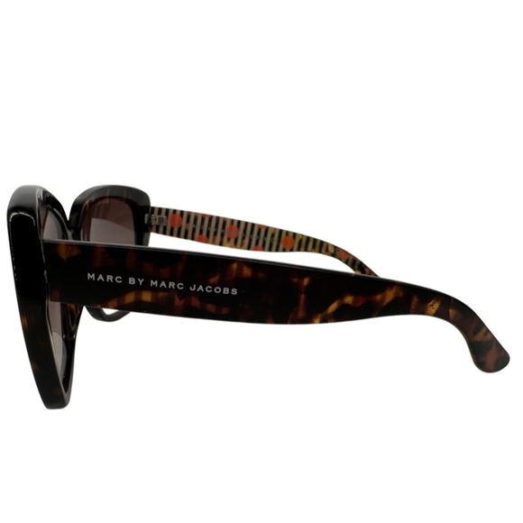 Marc by Marc Jacobs Tortoise Shell Sunglasses - Picture 4 of 4